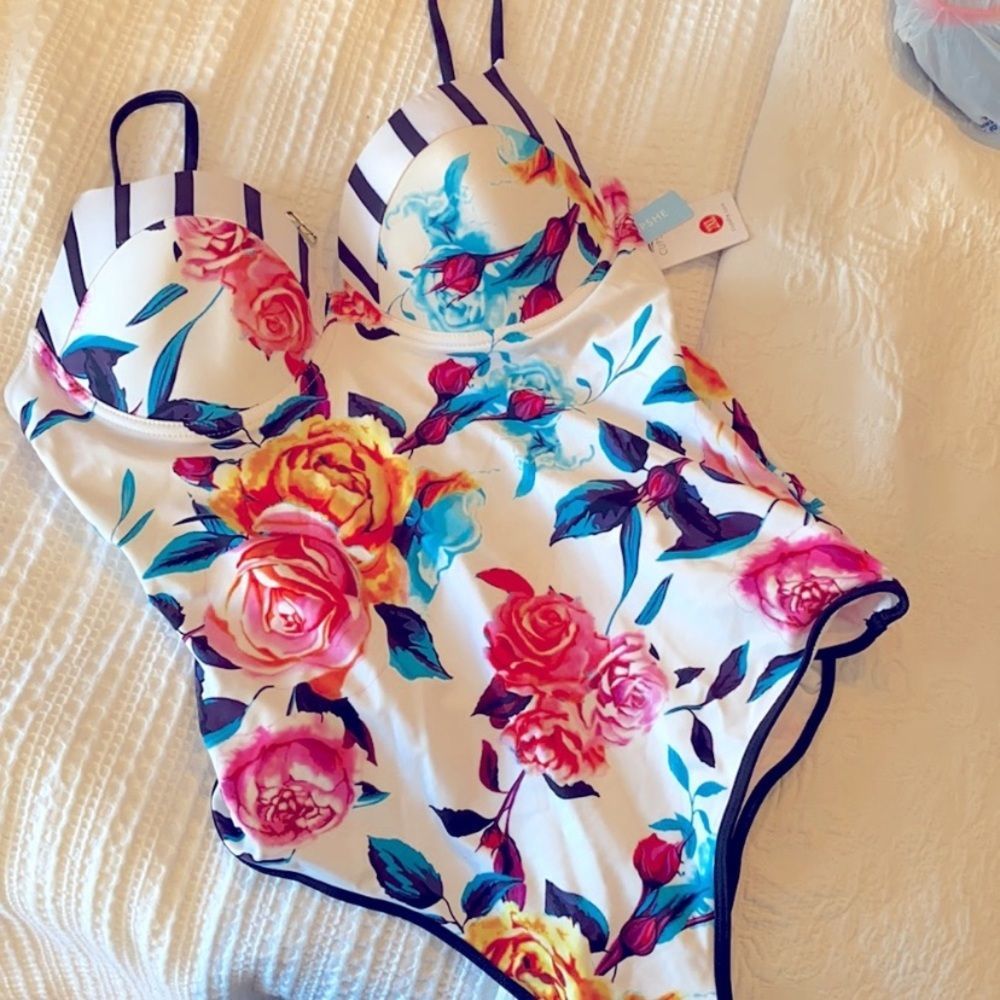 Cupshe Black and White and Colorful Floral One Piece Swimsuit